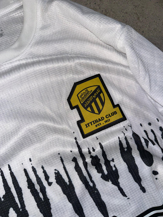 Al Ittihad 23/24 away kit