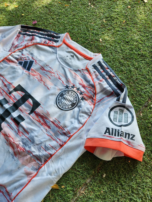 FC Bayern Away Jersey 25/26