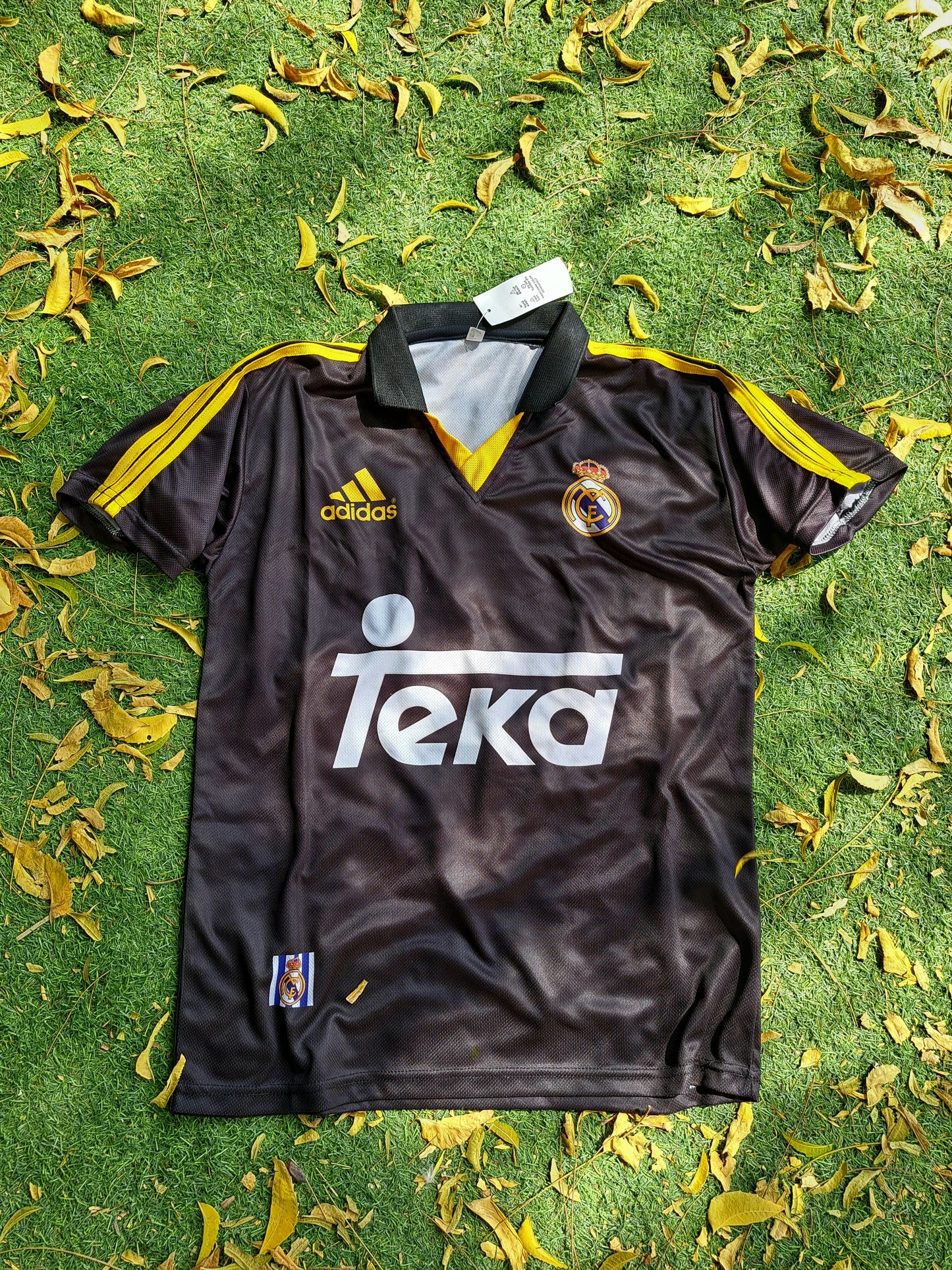 REAL MADRID 1999 AWAY JERSEY
