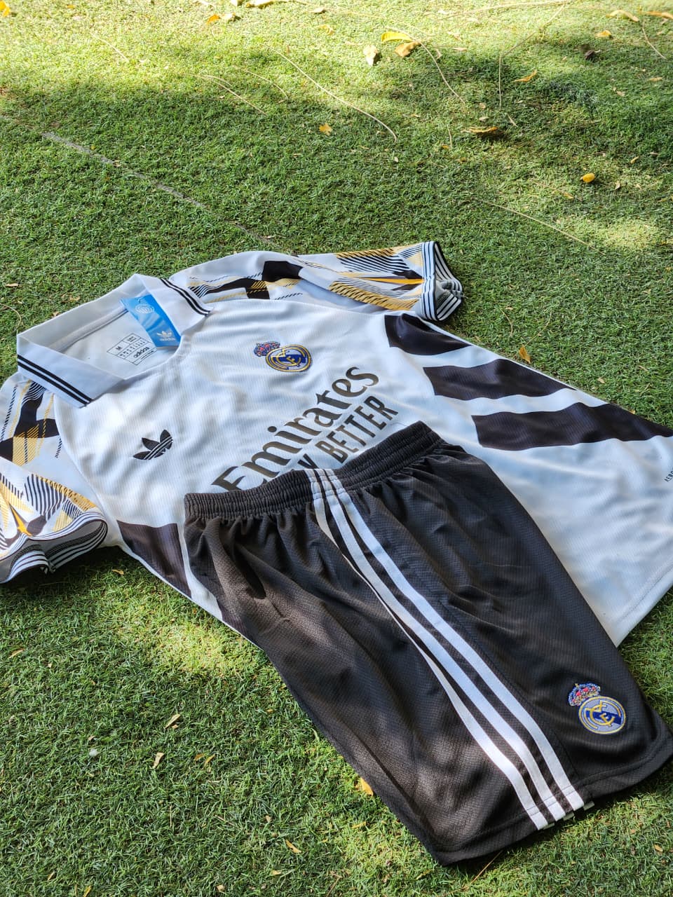 Real Madrid 25/26 Home Special Kit (White)