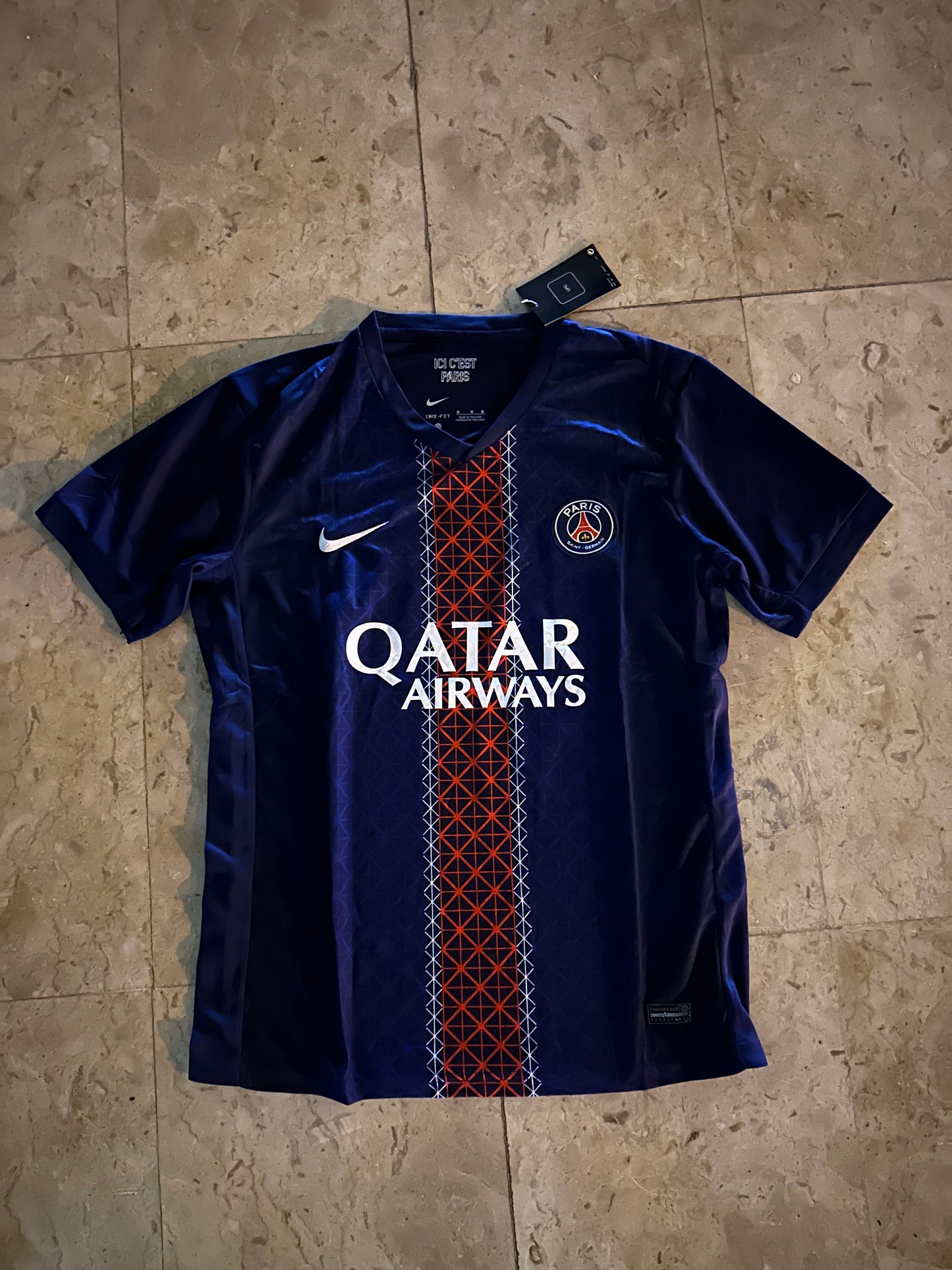 PSG 25-26 HOME KIT