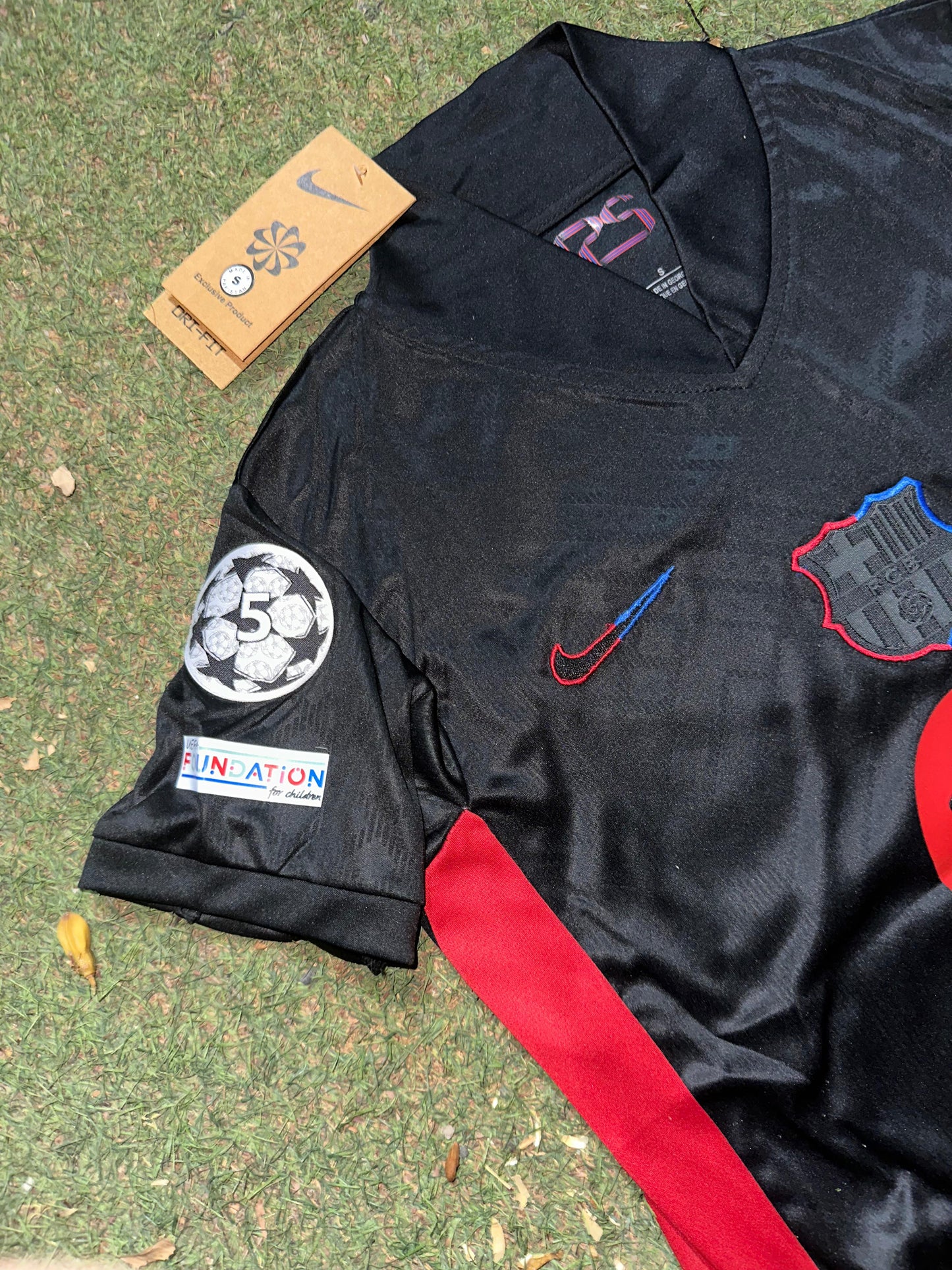 BARCELONA 23-24 KIT LAMINE YAMAL 19