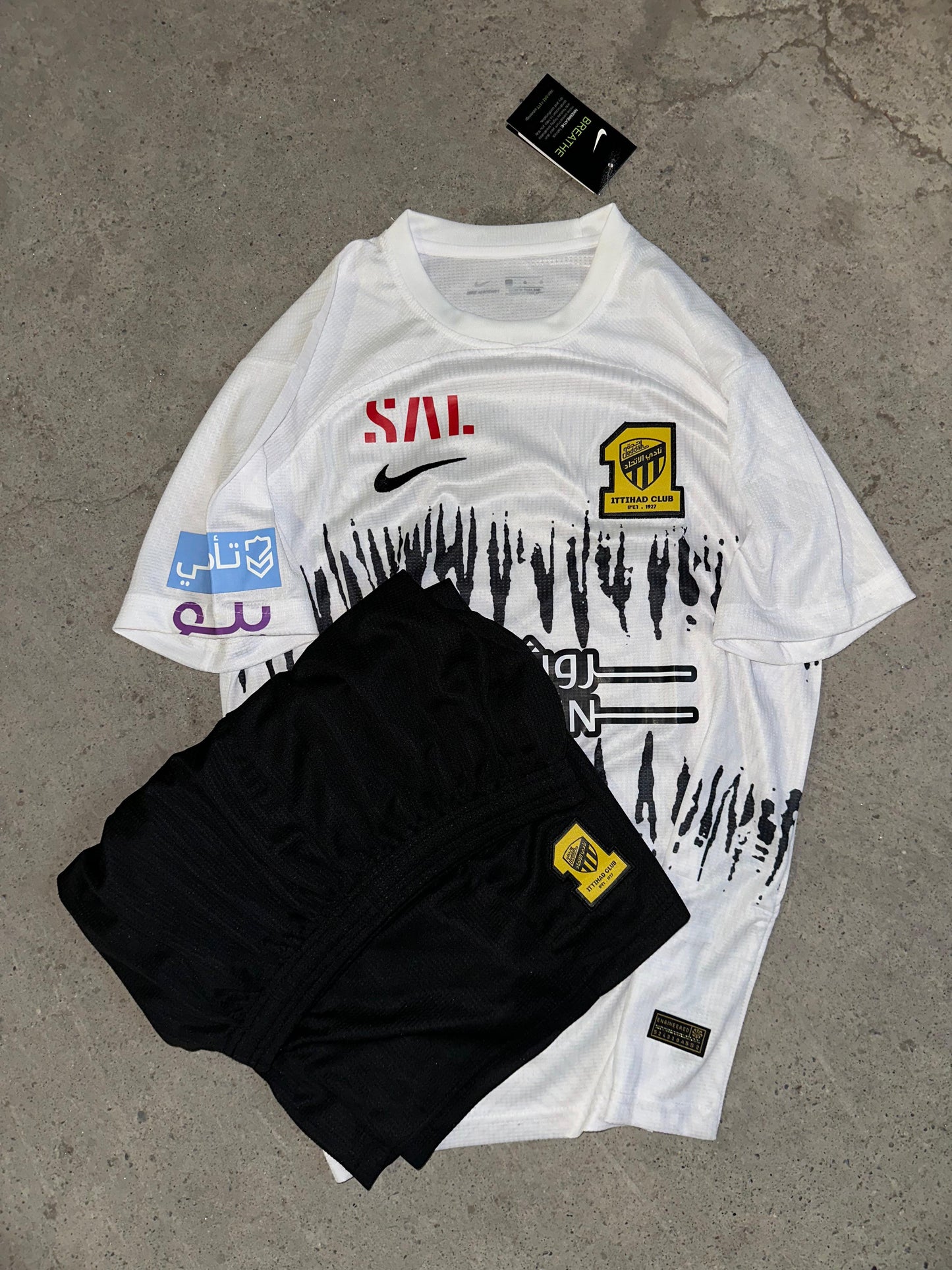 Al Ittihad 23/24 away kit