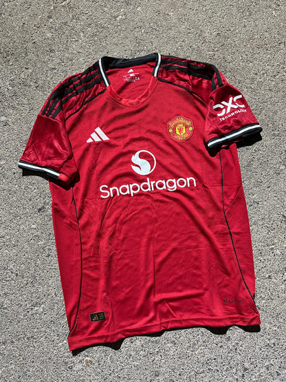 MANCHESTER UNITED 24/25 HOME KIT👹