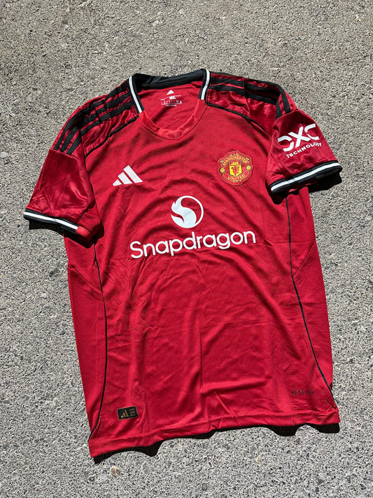 MANCHESTER UNITED 24/25 HOME KIT👹