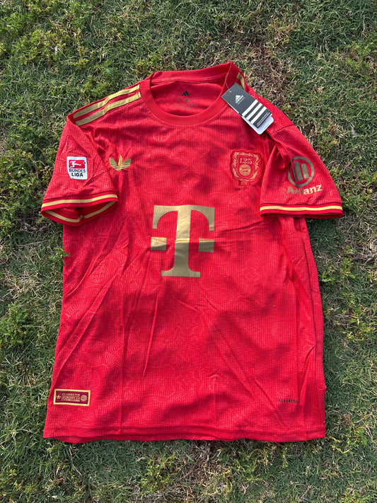 Bayern Munich 125 Anniversary Edition Kit
