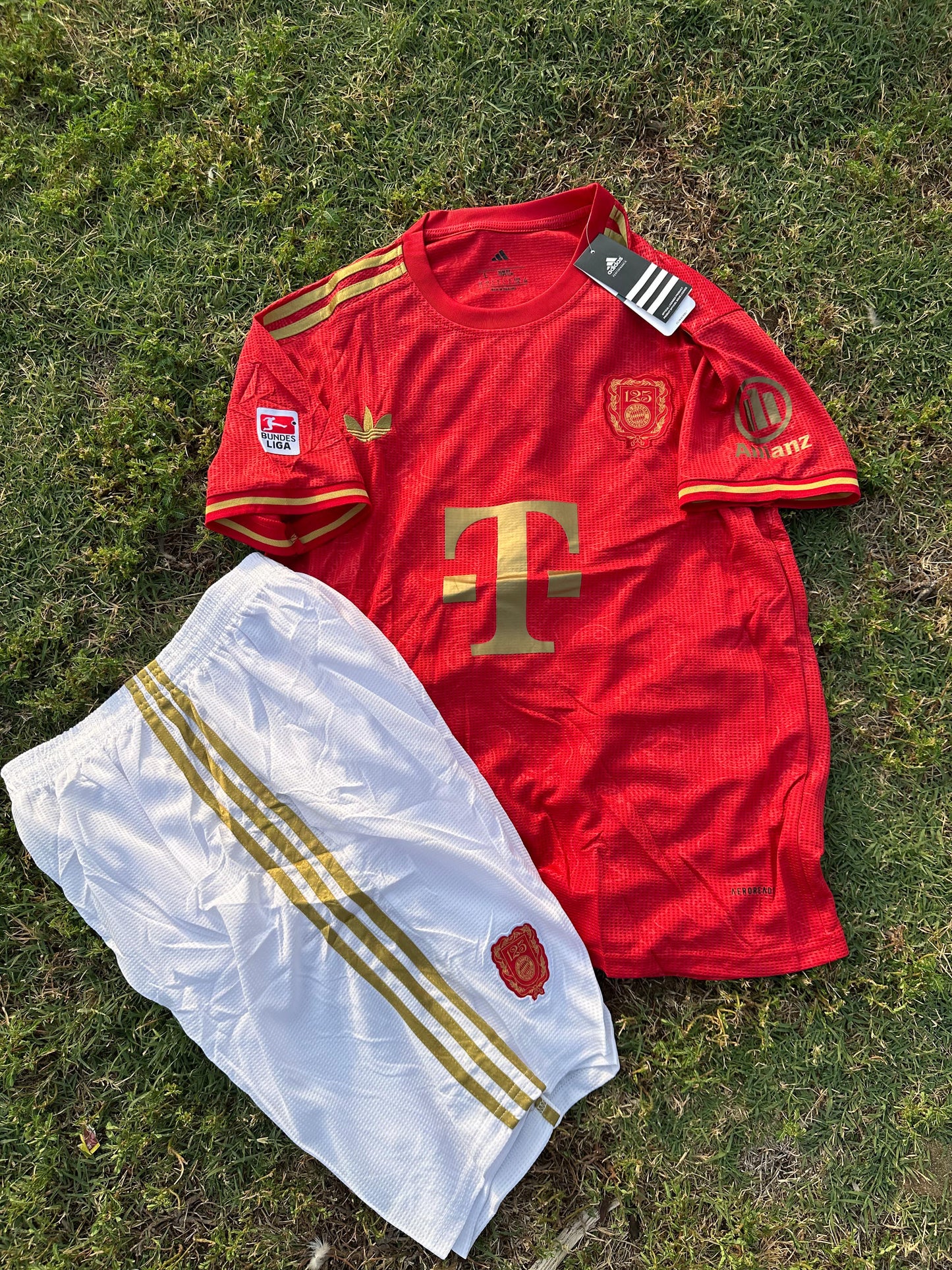 Bayern Munich 125 Anniversary Edition Kit