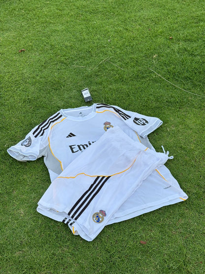 Real Madrid 24-25 Home kit