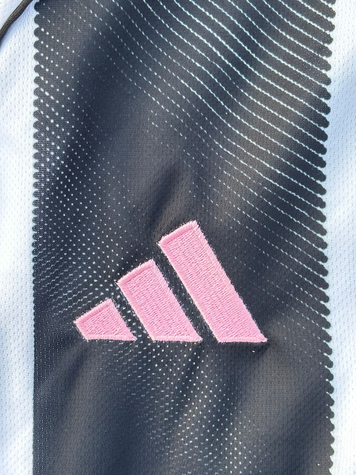 JUVENTUS 24-25 KIT