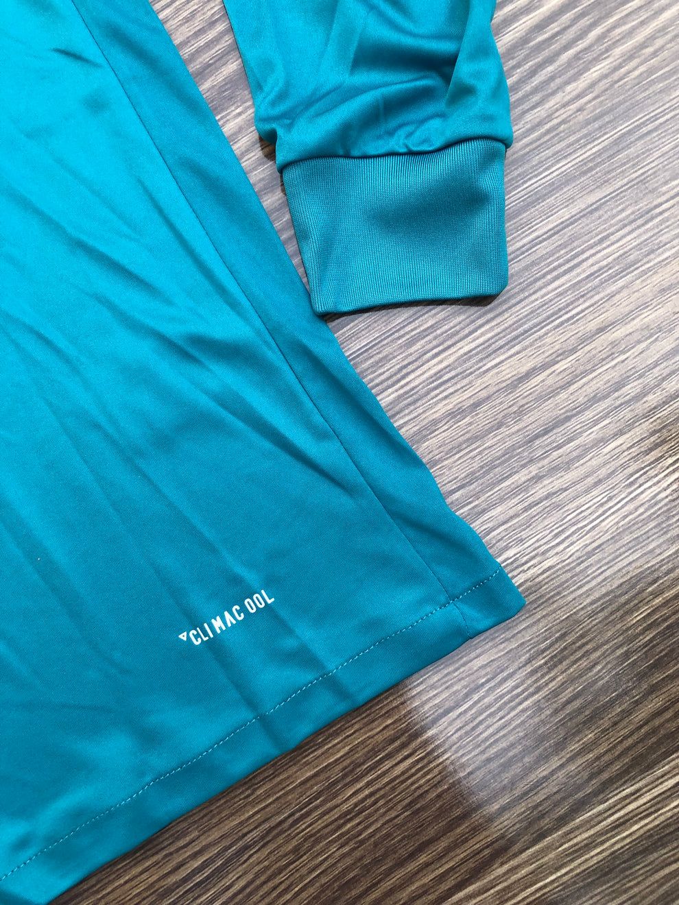 Real Madrid 17/18 Full Sleeves Jersey