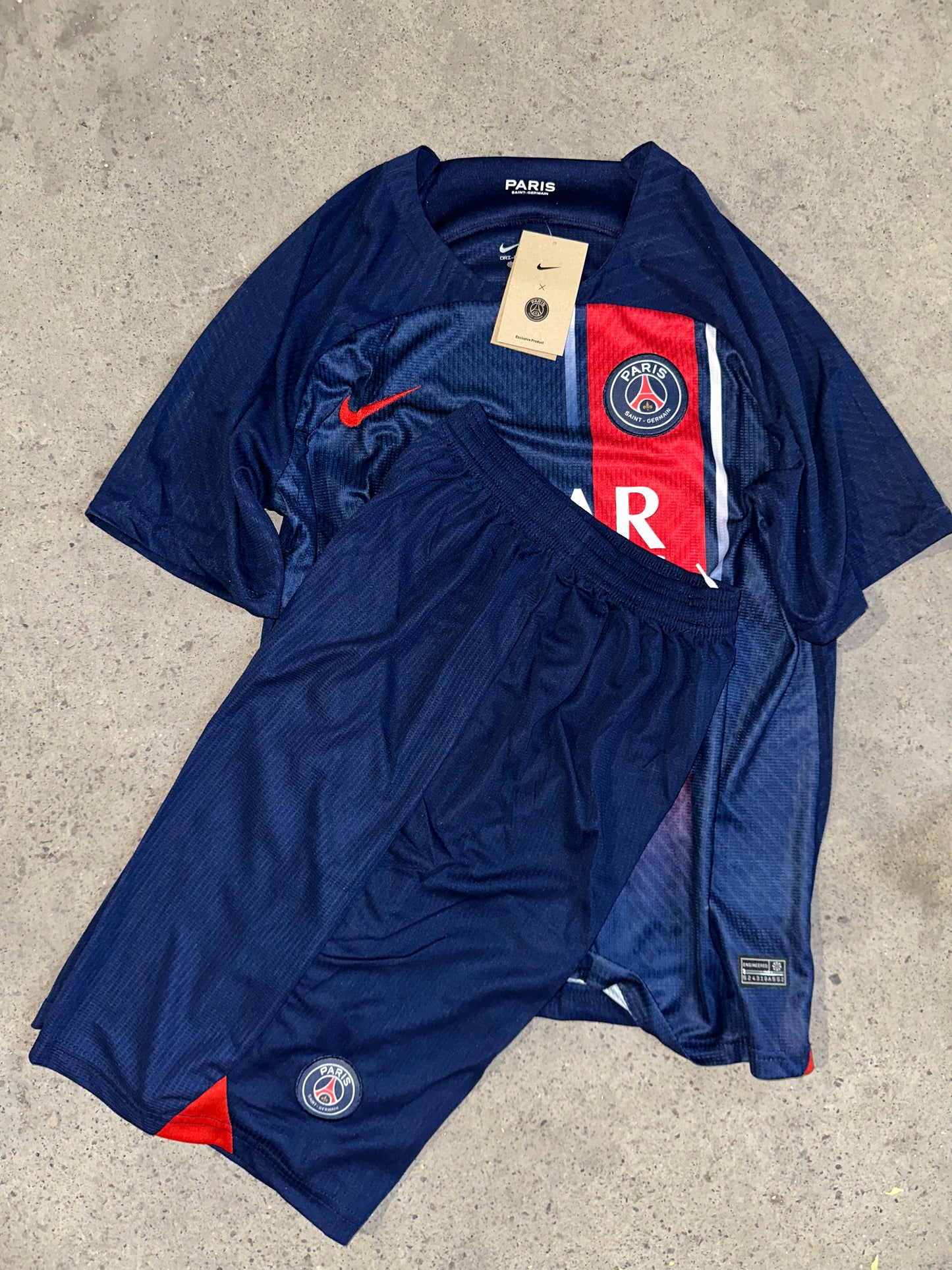 PSG 23/24 Home Kit