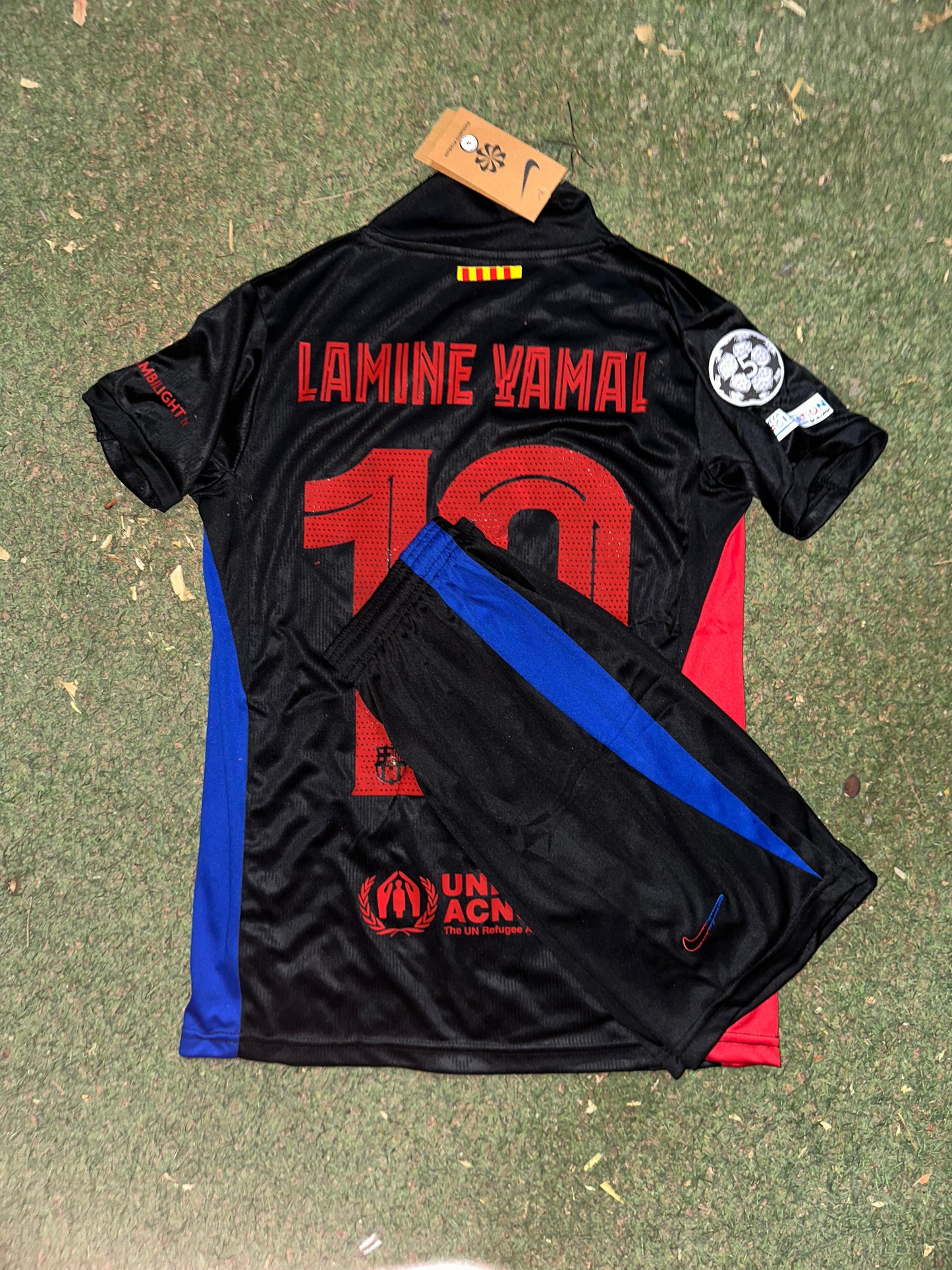 BARCELONA 23-24 KIT LAMINE YAMAL 19